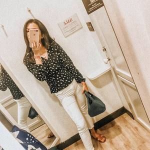 Meet your Posher, Cici